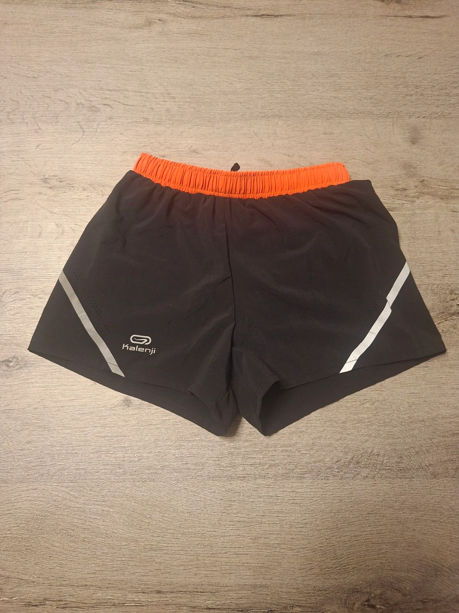 🌷F4-06🌷Running shorts KALENJI (Decathlon) for boys – Size 10 years – Lightweight, breathable & high-performance🌷 – photo 2